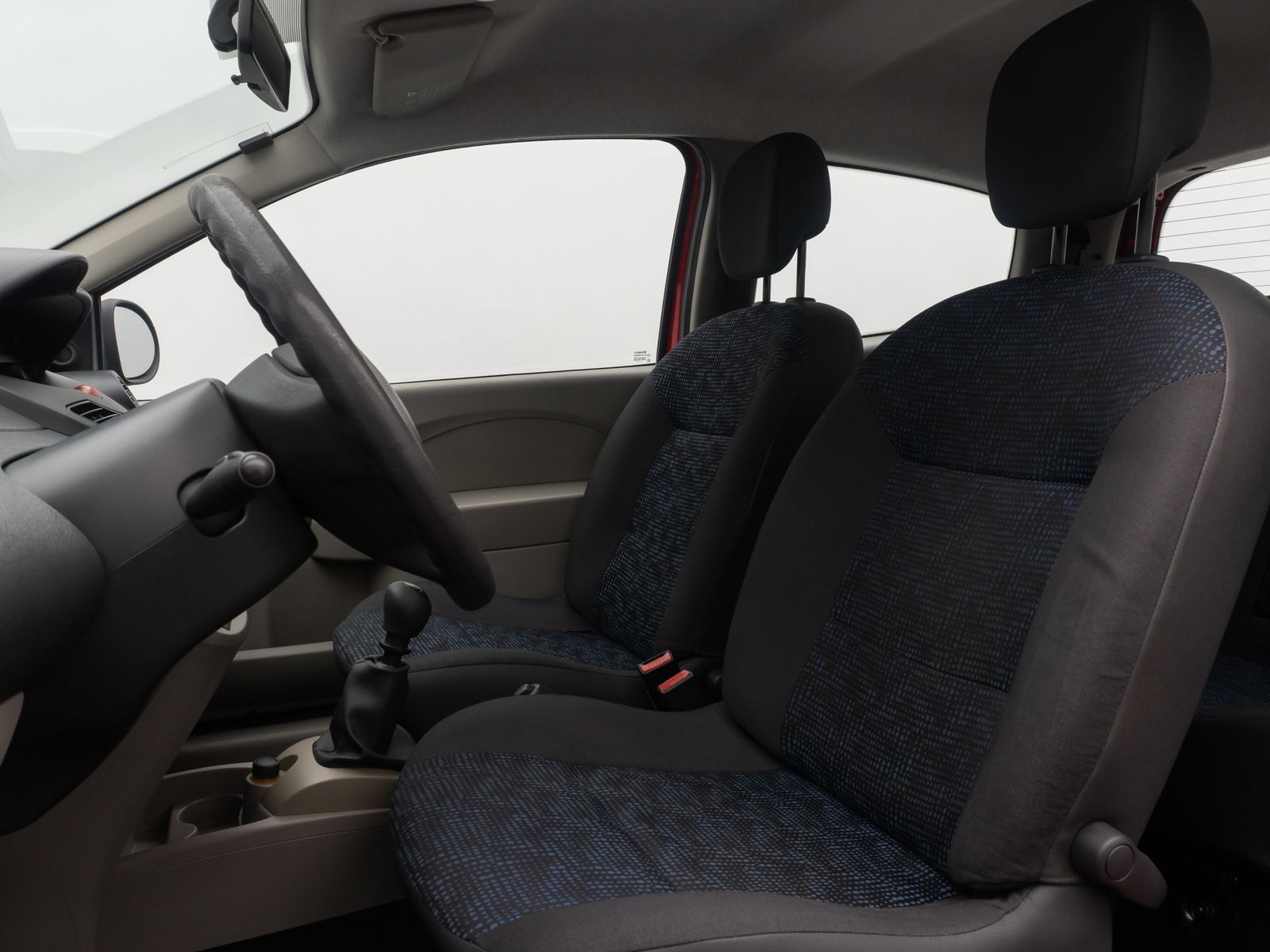 Fahrzeugabbildung Renault Twingo Authentique AllwetterReif CD ABS BremsAss