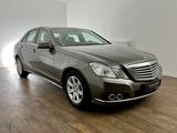 Mercedes-Benz E 220 CDI/ RENTNER/ 71.000KM / GARANTIE/ AUTOM. - Mercedes-Benz E 220 aus 2010: Cdi