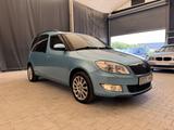Skoda Roomster 1.6 TDI *SHZ*Klimaaut*AHK*Panoramadach* - Skoda Roomster: 1.6