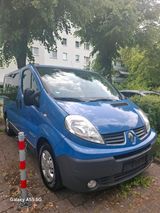 Renault Trafic Passenger 2.5DCI-Tausch - Renault Trafic: Van, Passenger