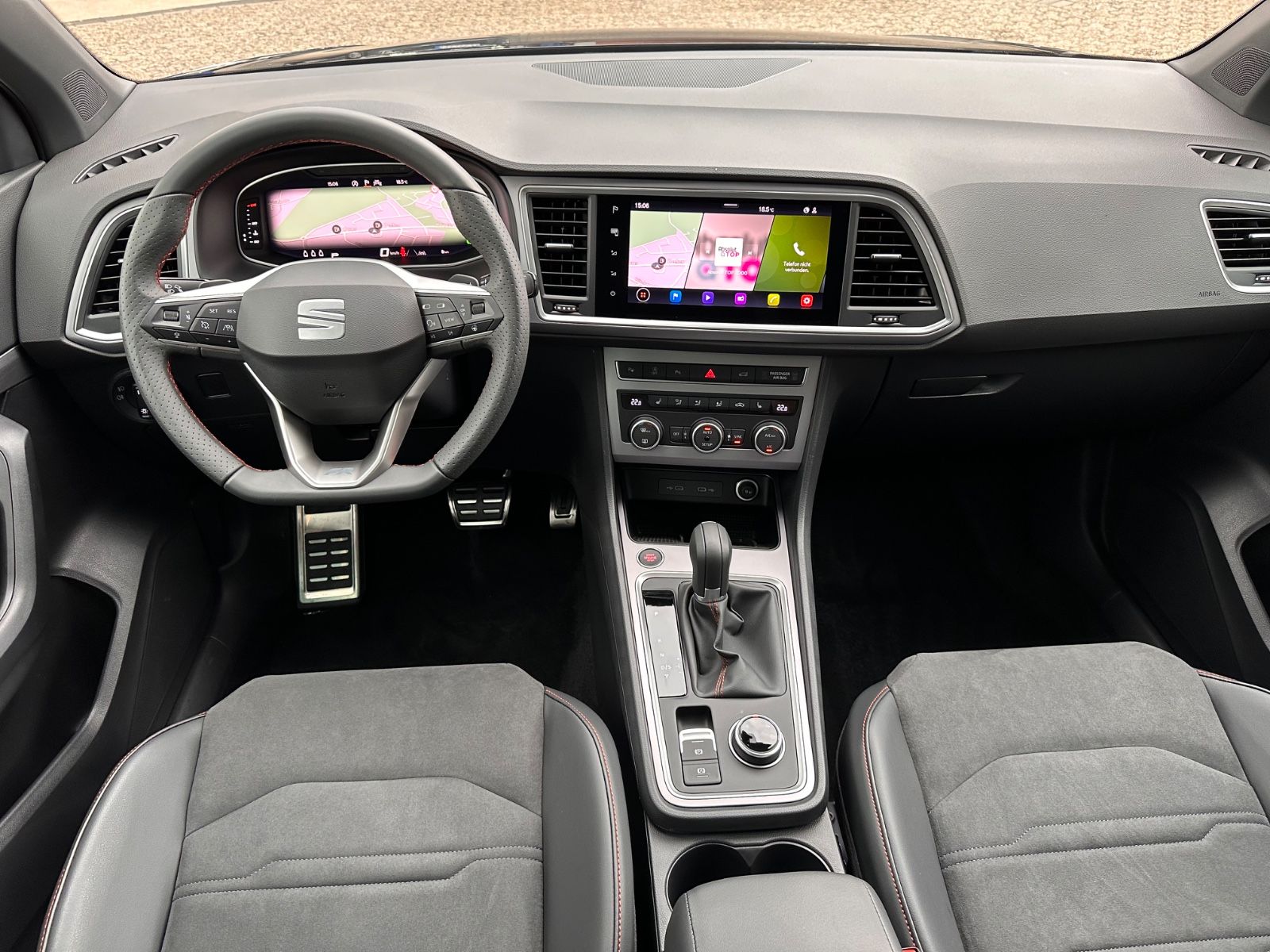 Fahrzeugabbildung SEAT Ateca FR 1.5 TSI DSG AHK/ACC/NAVI/LED/eHeck/SHZ