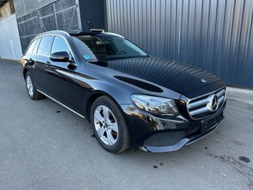 Mercedes E 220 - 8