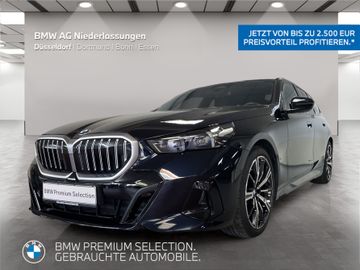 BMW Leasingangebot: BMW 520d xDrive Touring Leasing ab 514,17€¹ M Sport