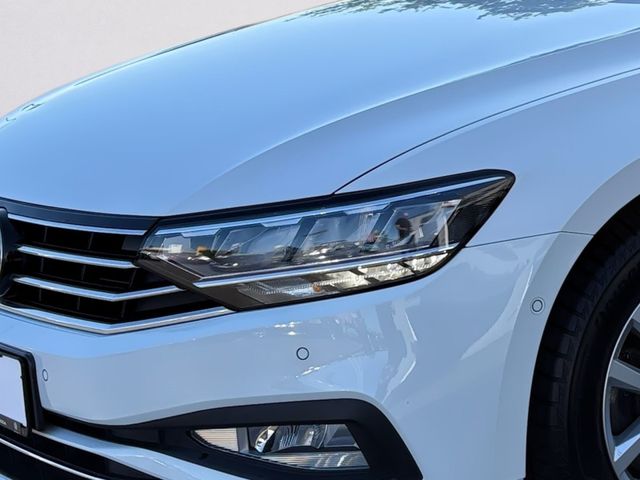 Passat Variant 2.0 TDI DSG LED+DCP+KAMERA+PDC+AC