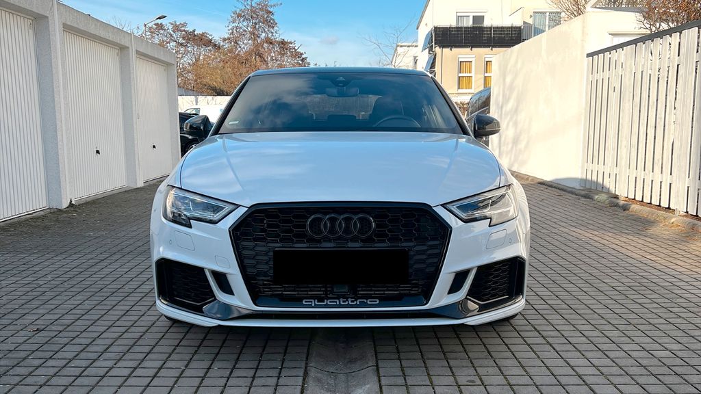 Audi RS3