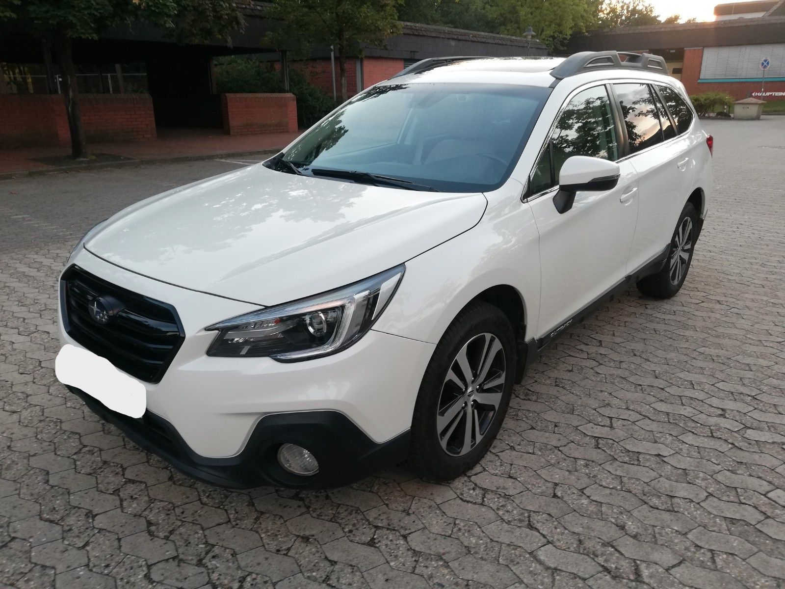 SUBARU OUTBACK