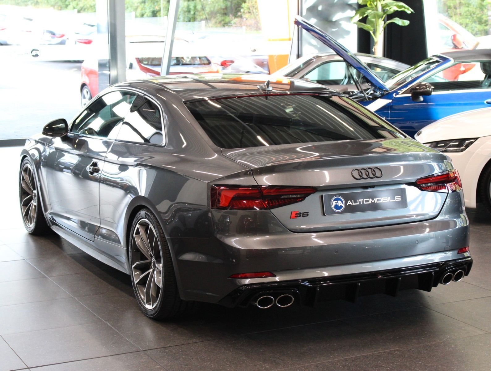 Fahrzeugabbildung Audi S5 Coupé 3.0 TFSI quattro Virtual*B&O*Kamera