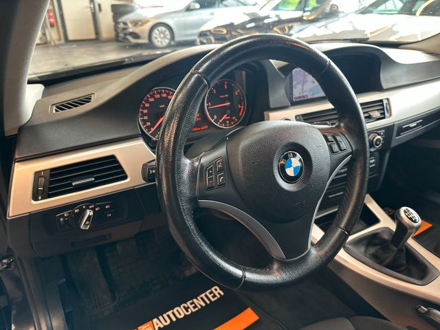 MYAUTOCENTER – Gebraucht- und Jahreswagen mit Werkstattservice in Pfaffenhofen BMW 320 *SERVICENEU*TEMPO*NAVI*KLIMAAUTO*AHK*