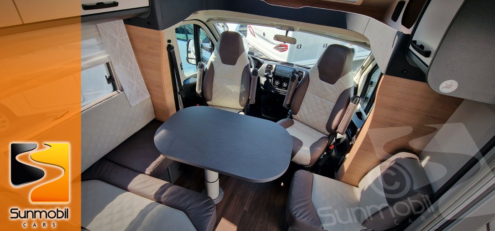 Fahrzeugabbildung Knaus Live Ti 650 MEG Platinum Selection 180 PS Auto