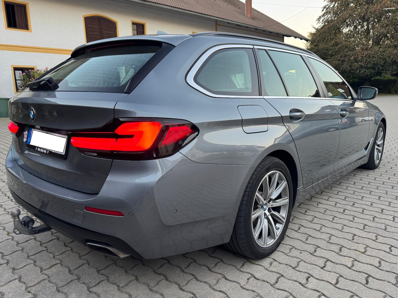 BMW 530d xDrive Touring (LCI)|Pano|HUD|AHK