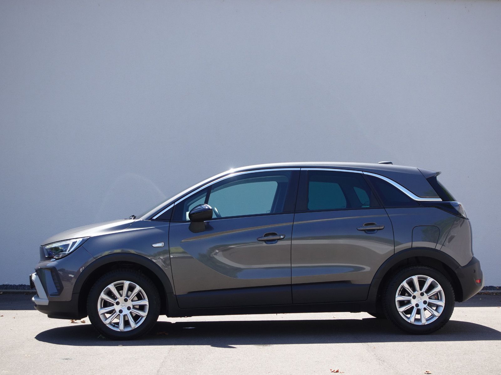 Fahrzeugabbildung Opel Crossland Elegance 1.2,Sitzhzg,Kamera,LED,DAB,PP