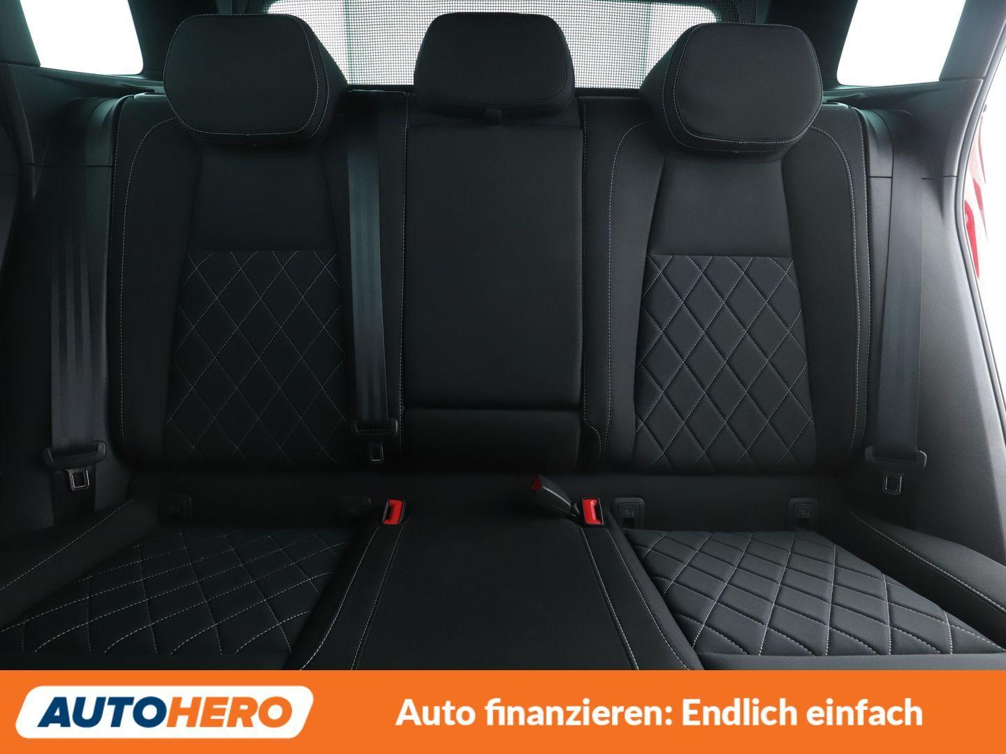 Skoda Karoq 1.5 TSI ACT SportLine Aut.*NAVI*LED*TEMPO*