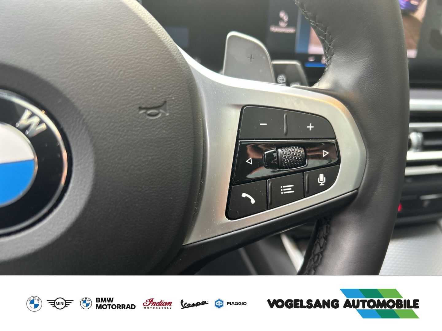 Fahrzeugabbildung BMW M340i xDrive Touring,Panodach,H&KSound,HeadUp,RF