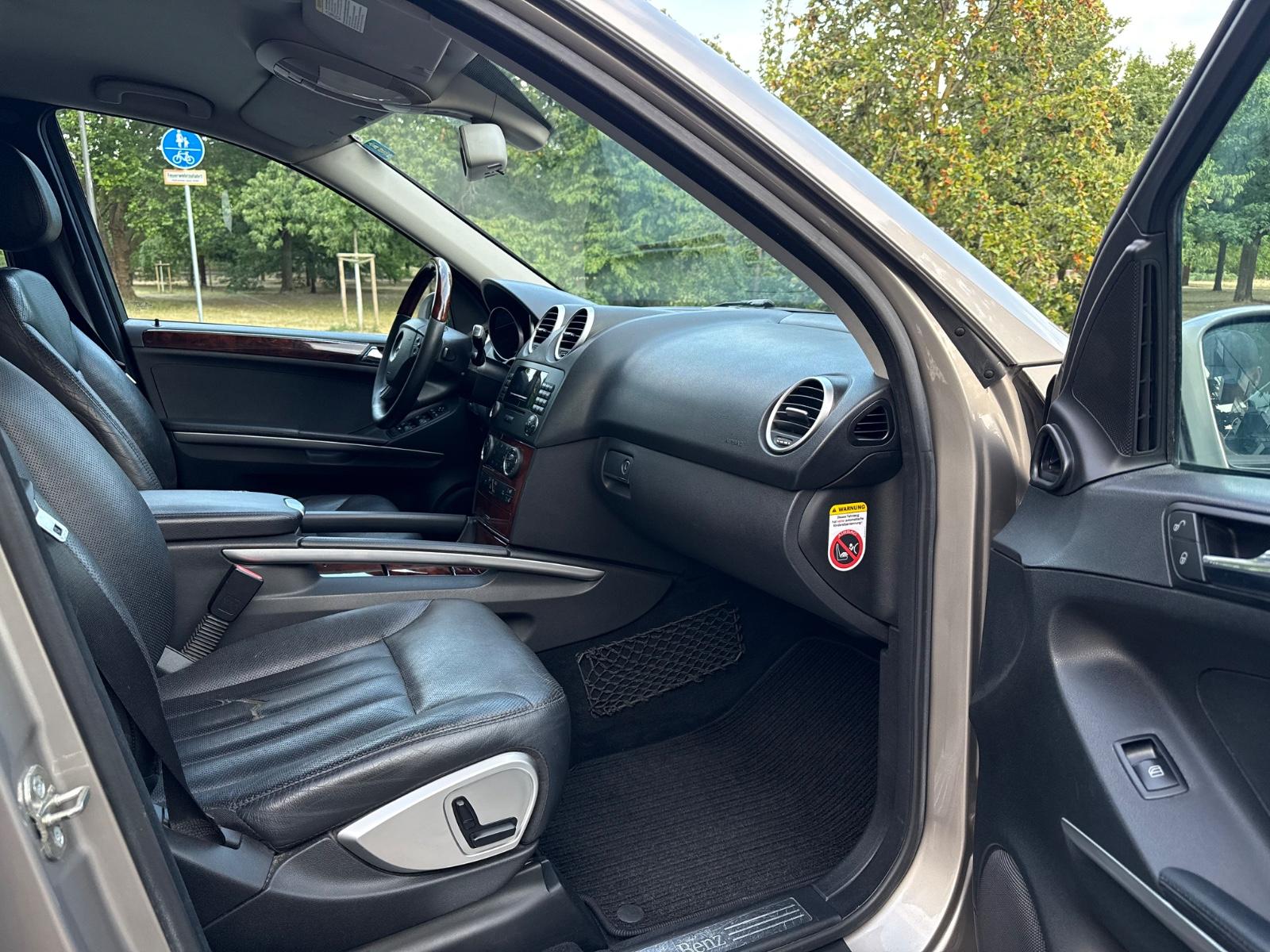 Mercedes-Benz ML 320 CDI 4Matic AMG Sportpaket/S.Belüftung/AHK
