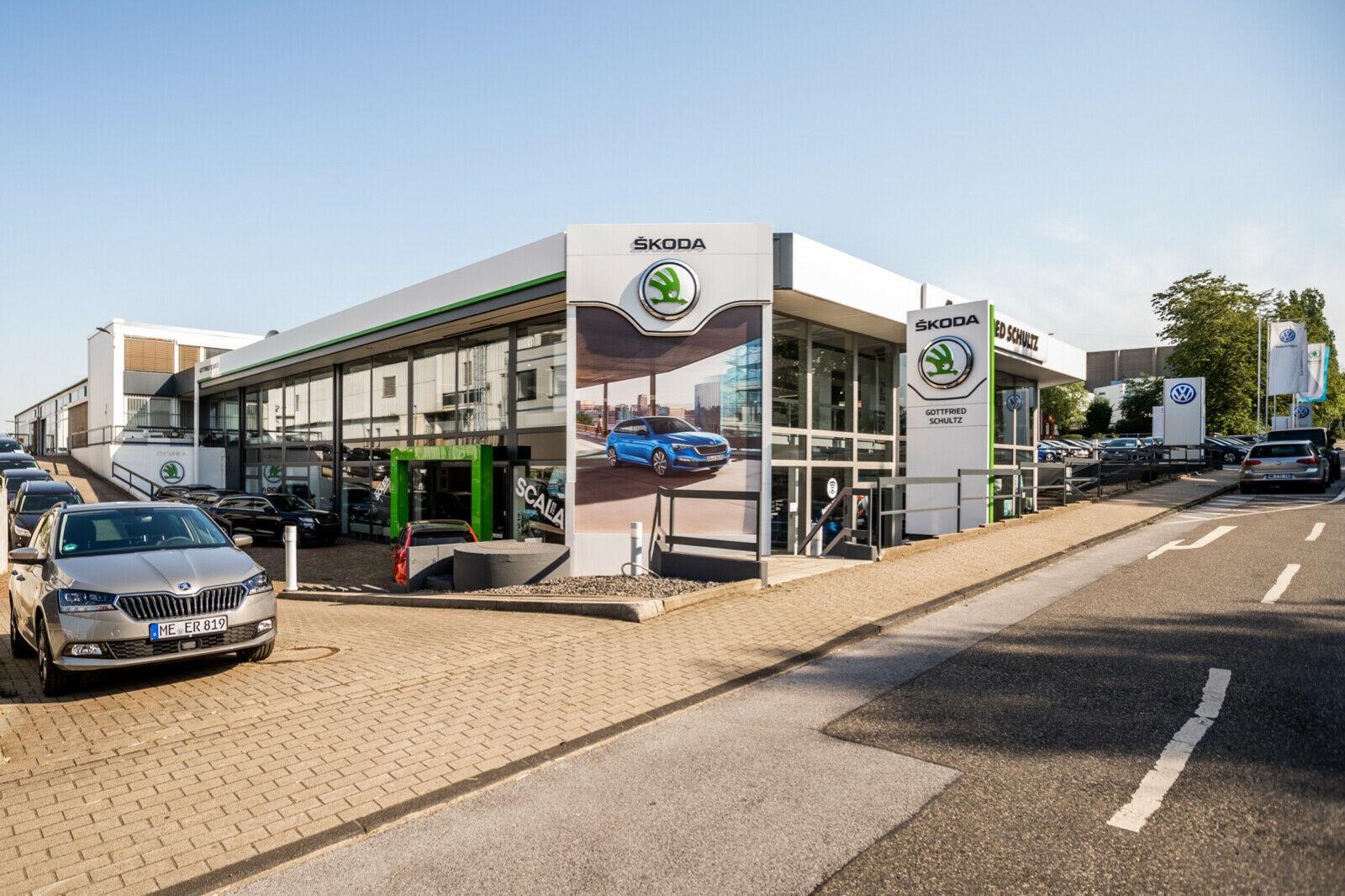 showroom-image-main