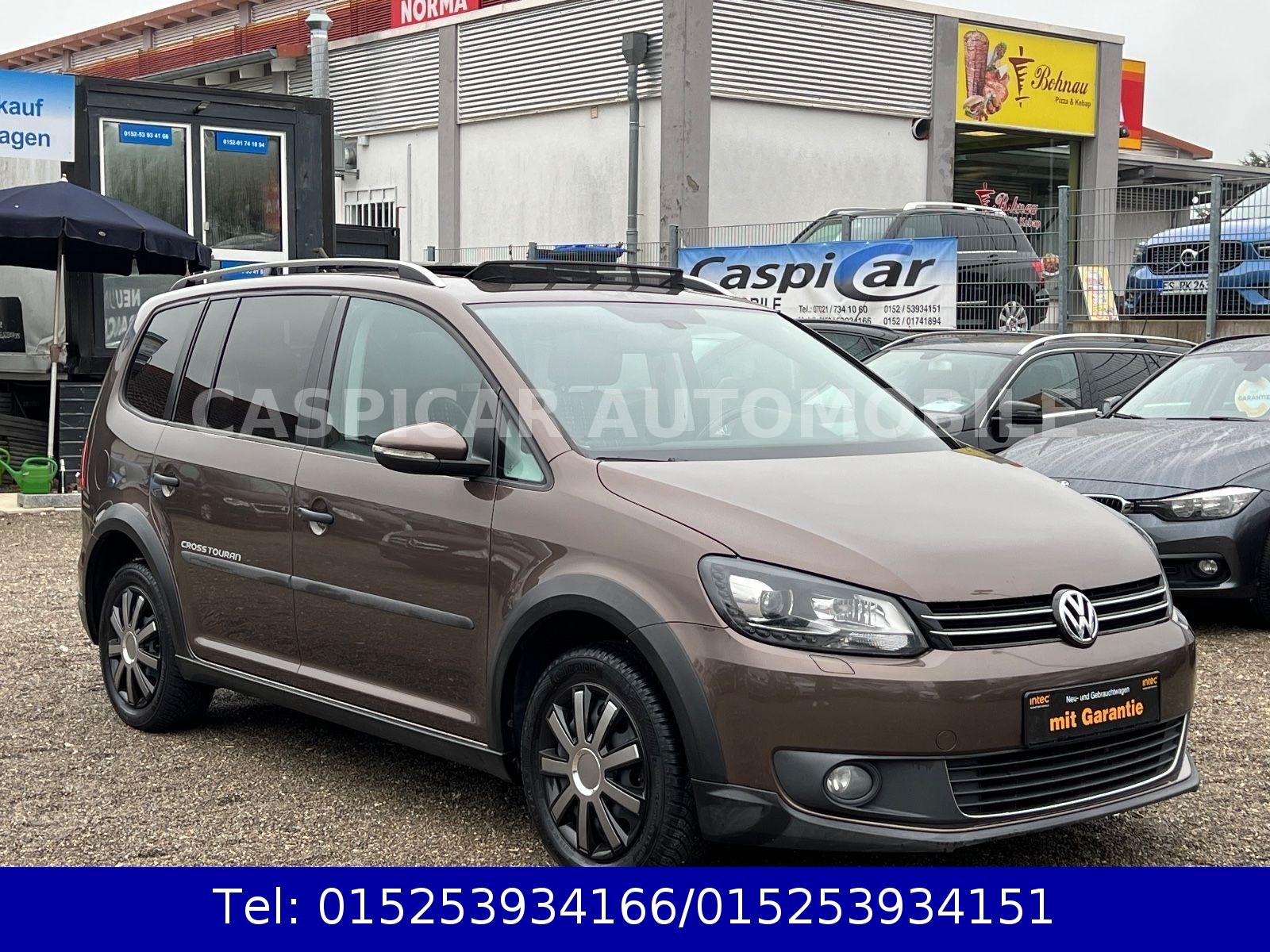 Volkswagen Cross Touran 2,0 TDI,PANORAMADACH,PDC,AHK,1.HAND