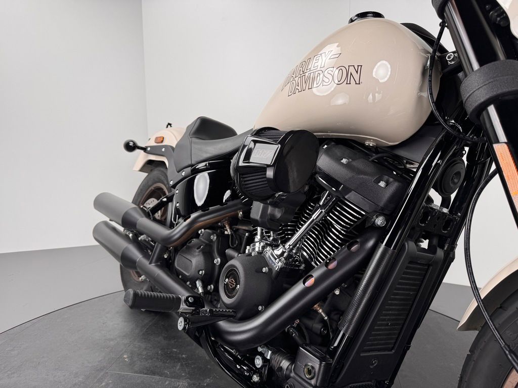 Fahrzeugabbildung Harley-Davidson LOW RIDER S FXLRS *NEUWERTIG *5HD1