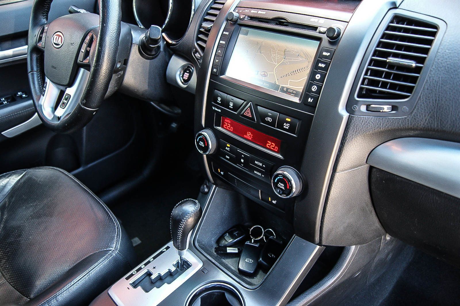 Fahrzeugabbildung Kia Sorento 2.2CRDi Spirit 4WD 7SITZE PANORAMA XENON