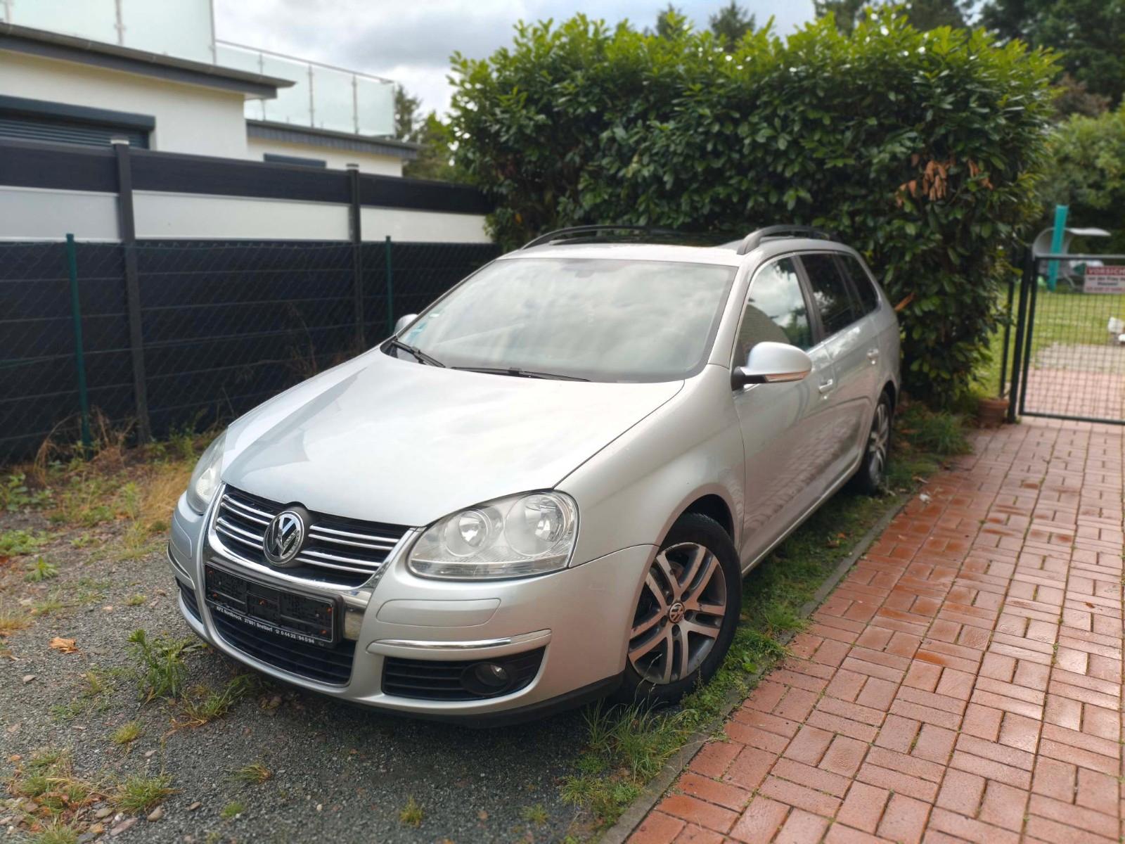 Volkswagen Golf 2007 — rear view