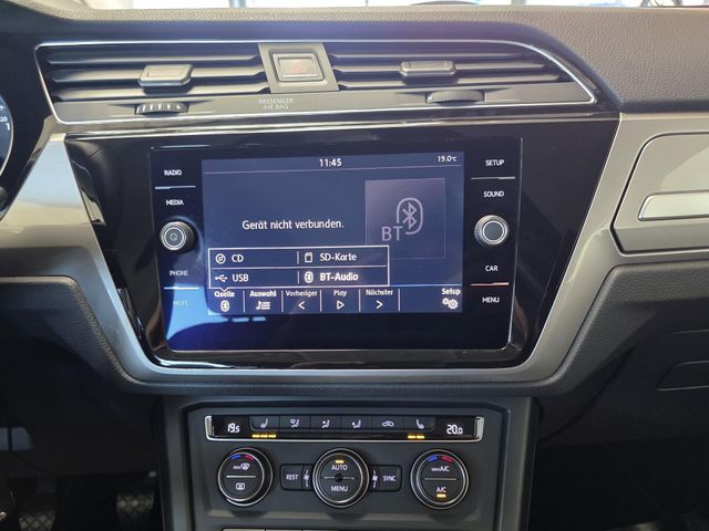 VW Touran — Foto 21