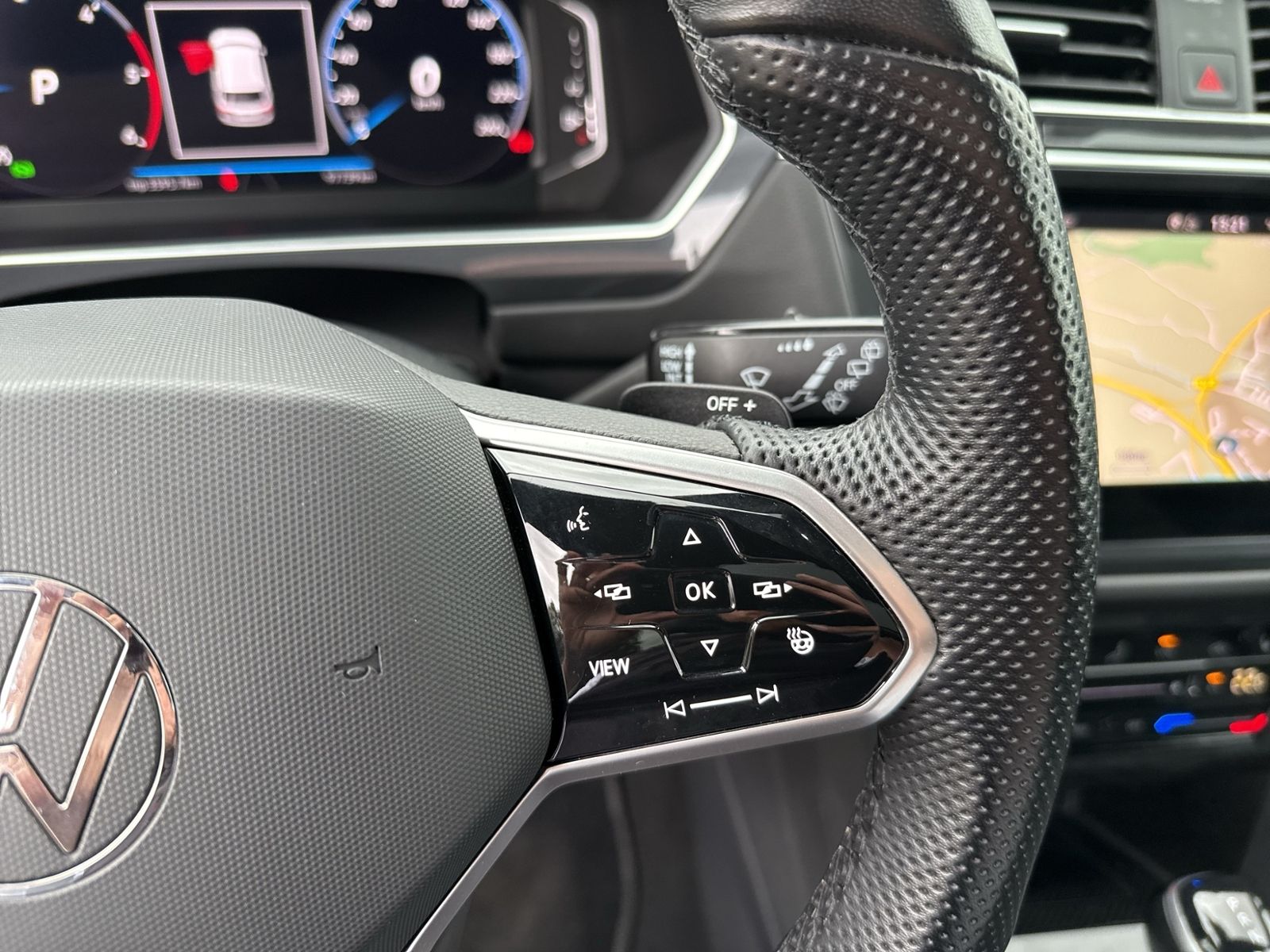 Tiguan R-Line 4Motion 2.0 TDI, AHK, Matrix-LED,