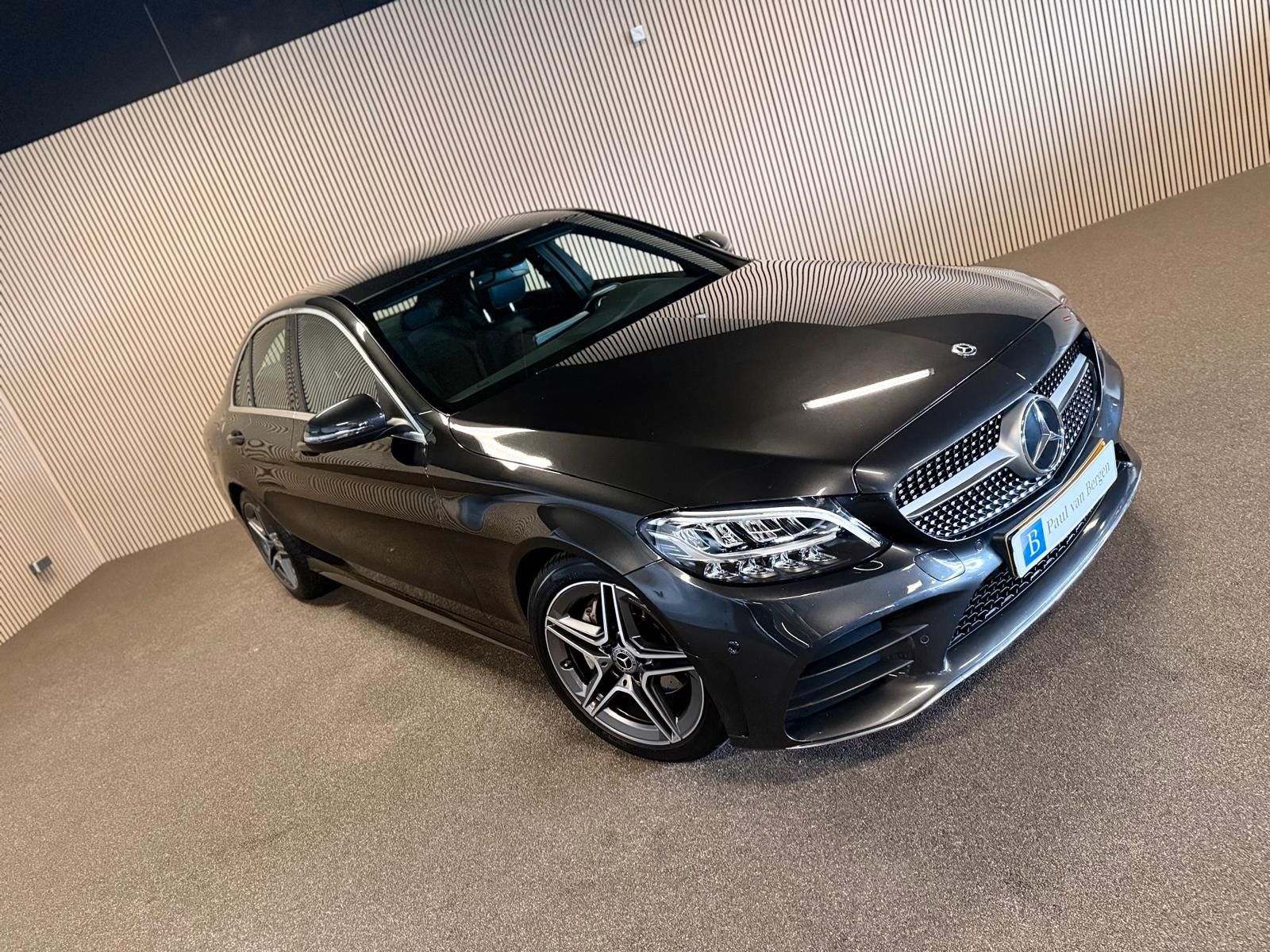 Mercedes-Benz C180 AMG STYLING-DIGI DASH-APPLE CARPLAY imagem 2