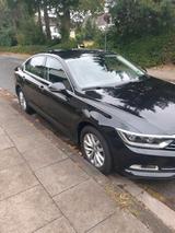 Volkswagen Passat B8 2.0 TDI Comfortline B... - VW Passat Gebrauchtwagen in Bielefeld