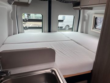 Carado CV 590 4X4 EDITION 24 mit Fahrradträger  KLIMA