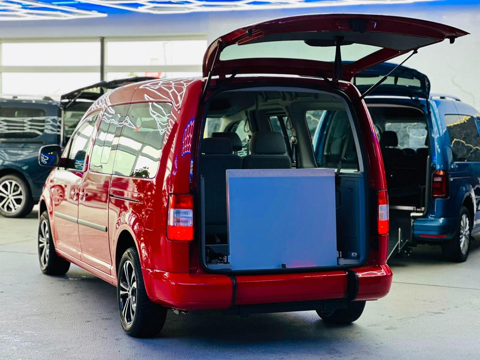 Volkswagen Caddy Maxi 1,6-Behindertengerecht-Rampe-1.Hand