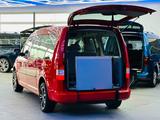 Volkswagen Caddy Maxi 1,6-Behindertengerecht-Rampe-1.Hand - Volkswagen: Behindertengerecht