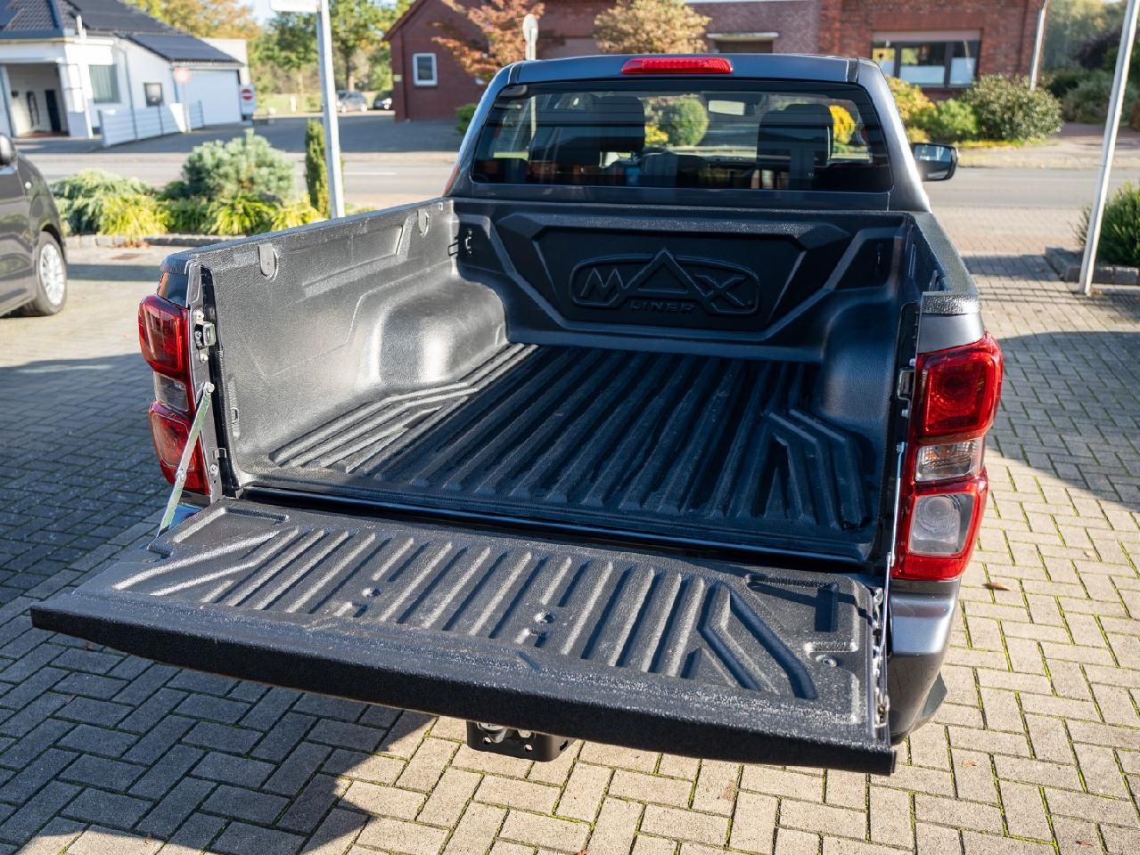 Fahrzeugabbildung Isuzu D-Max Double Cab 4WD LS mit Seilwinde