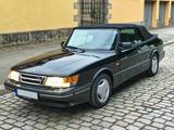 Saab 900 Turbo S, Cabrio mit rotem Steuergerät - Saab 900: Cab