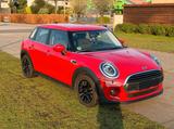 MINI One mit Servicepaket bis 10/2028