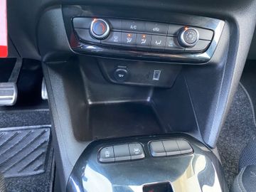 Bild 13 Opel CORSA GS LINE 100 PS AUTOMATIK PDC V+H KAMERA