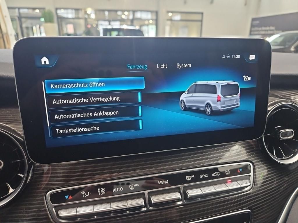 Fahrzeugabbildung Mercedes-Benz V 300 AVG lang 4x4 7 Sitze 2,5tAHK DISTRONIC EDW
