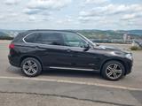 BMW X5 xDrive30d -F15 *LEDER*KAMERA*SOFT*PANO*AHK - mit Diesel-Antrieb: Braun, Sitzbelüftung