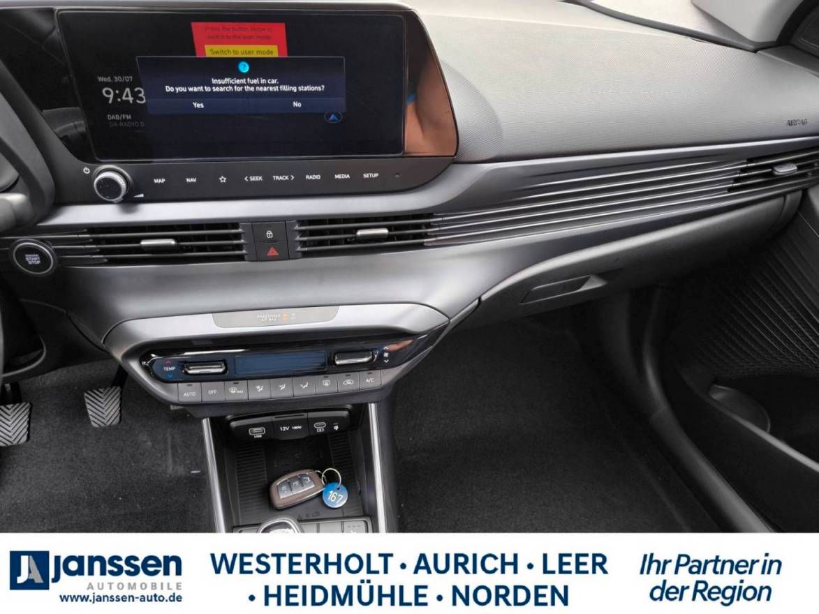 Fahrzeugabbildung Hyundai i20 Trend, Komfortpaket/Navi/Rückfahrkamera/Sitz