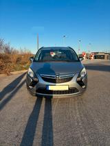 Opel Zafira Tourer 1.8 Edition - Opel Zafira Tourer in Stuttgart