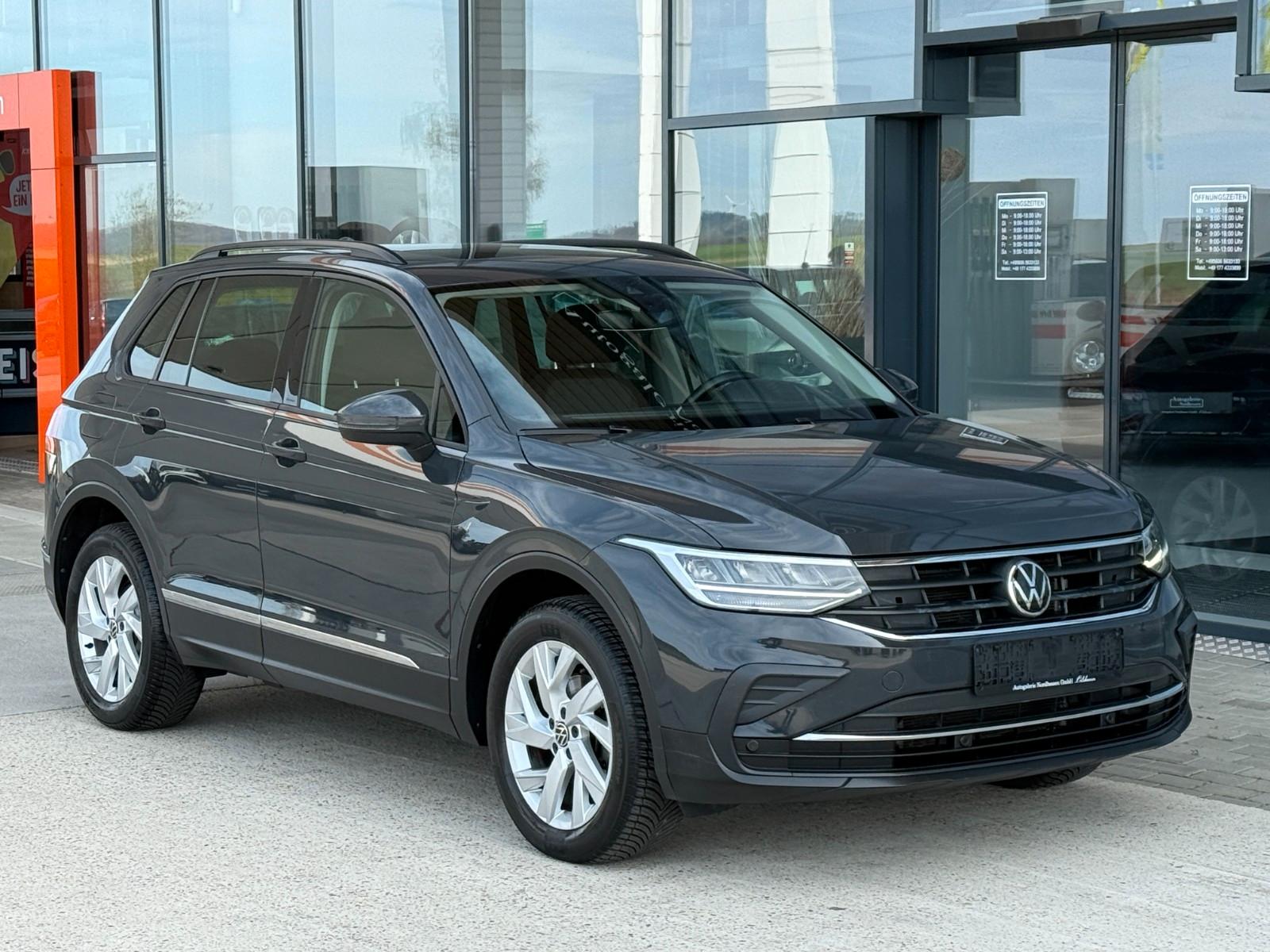 Volkswagen Tiguan Life 4Motion PANO/LED/LHZ/SHZ