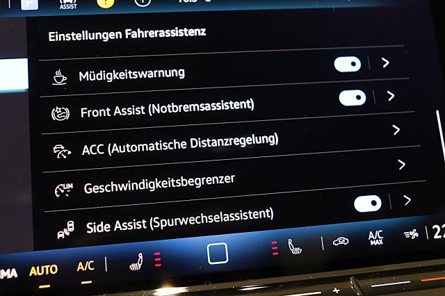 Golf Life 1.5 TSI Standheizung Winterr.ACC LED K