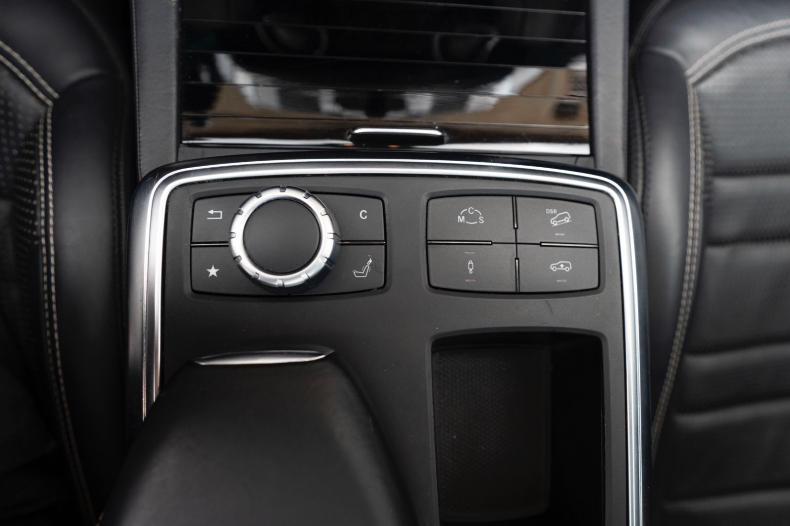 Fahrzeugabbildung Mercedes-Benz GL 63 AMG GLS-Optik 360° LED H&K Massage ACC