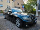 BMW Bmw E91 325i M Top Ausstattung Panoramadac... - BMW 325 aus 2008: Kombi