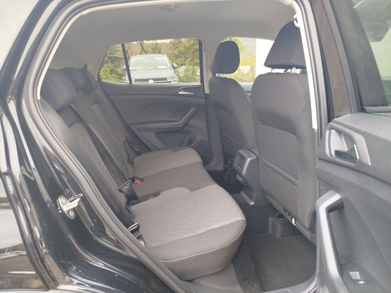 Fahrzeugabbildung Volkswagen T-Cross Life 1.0 TSI 85 kw (115 PS) 7-Gang-DSG