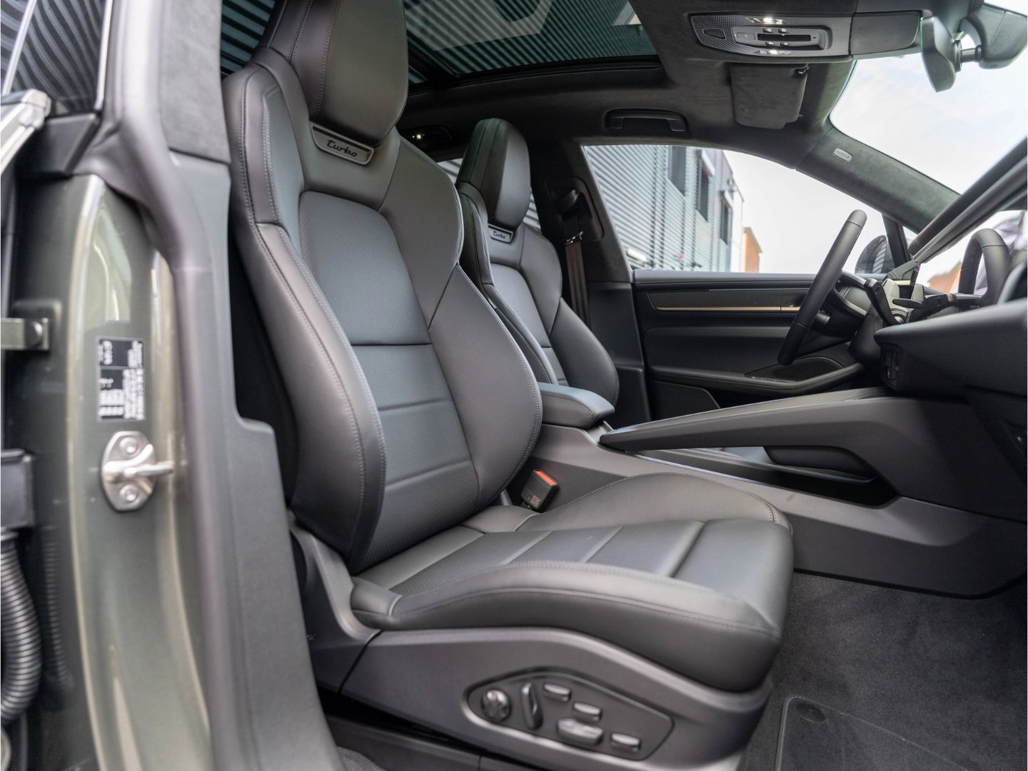 Porsche Macan - Bild 35