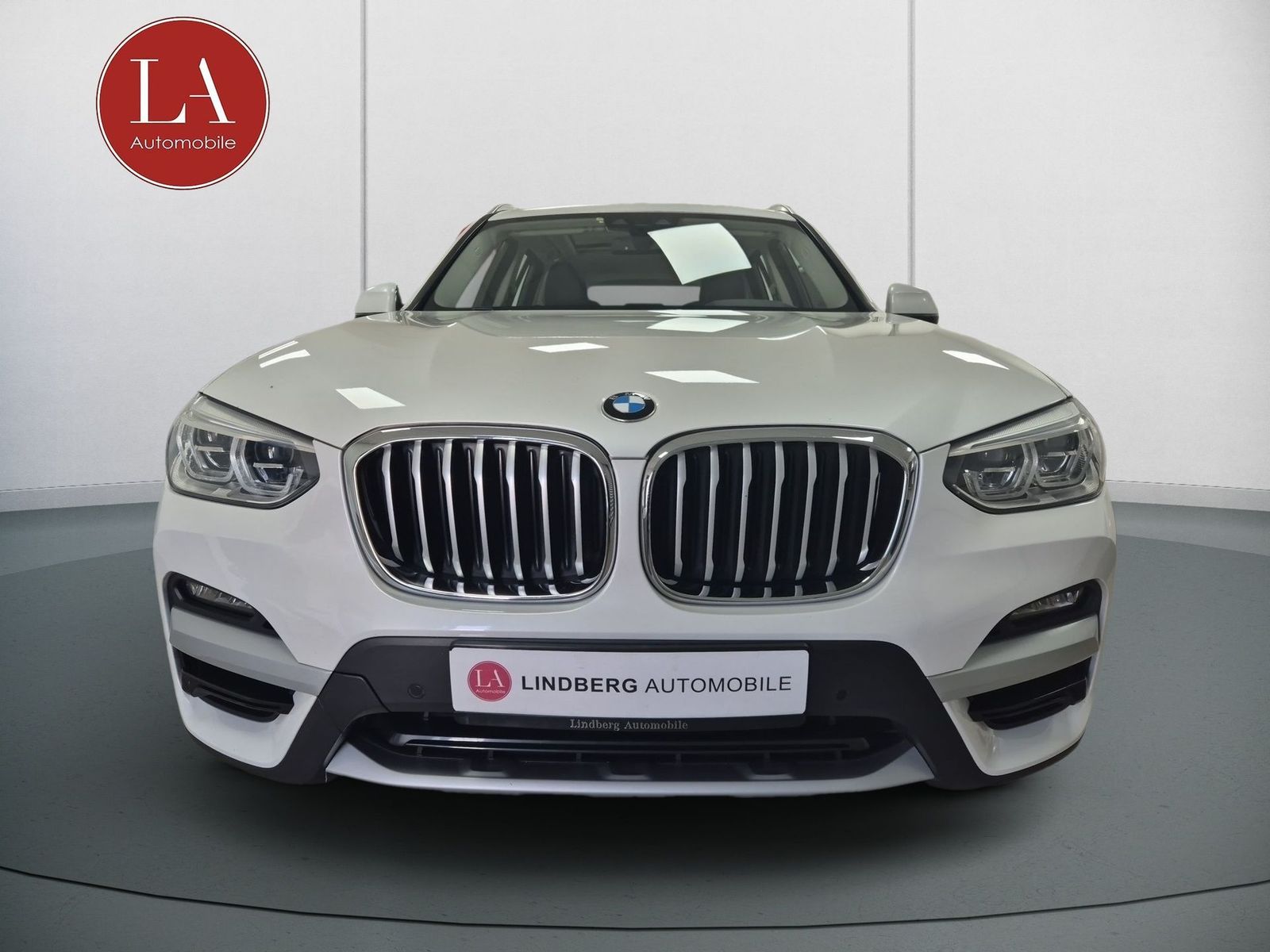 BMW X3 xDrive 20d xLine*PANO*SHZ*TEMP* imagem 2