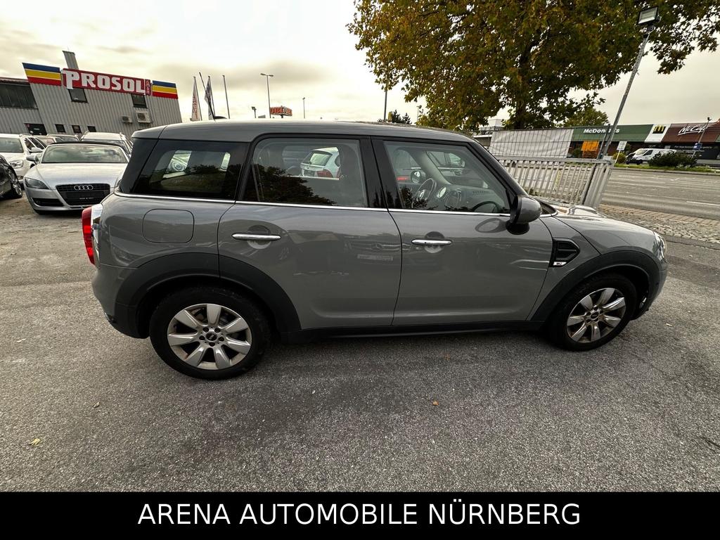 MINI One Countryman