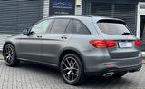 Mercedes-Benz GLC 300 AMG DESIGNO*NIGHTPAKET*AHK*PANO*STANDHEI - gebrauchte Mercedes-Benz GLC 300 aus dem Jahr 2020
