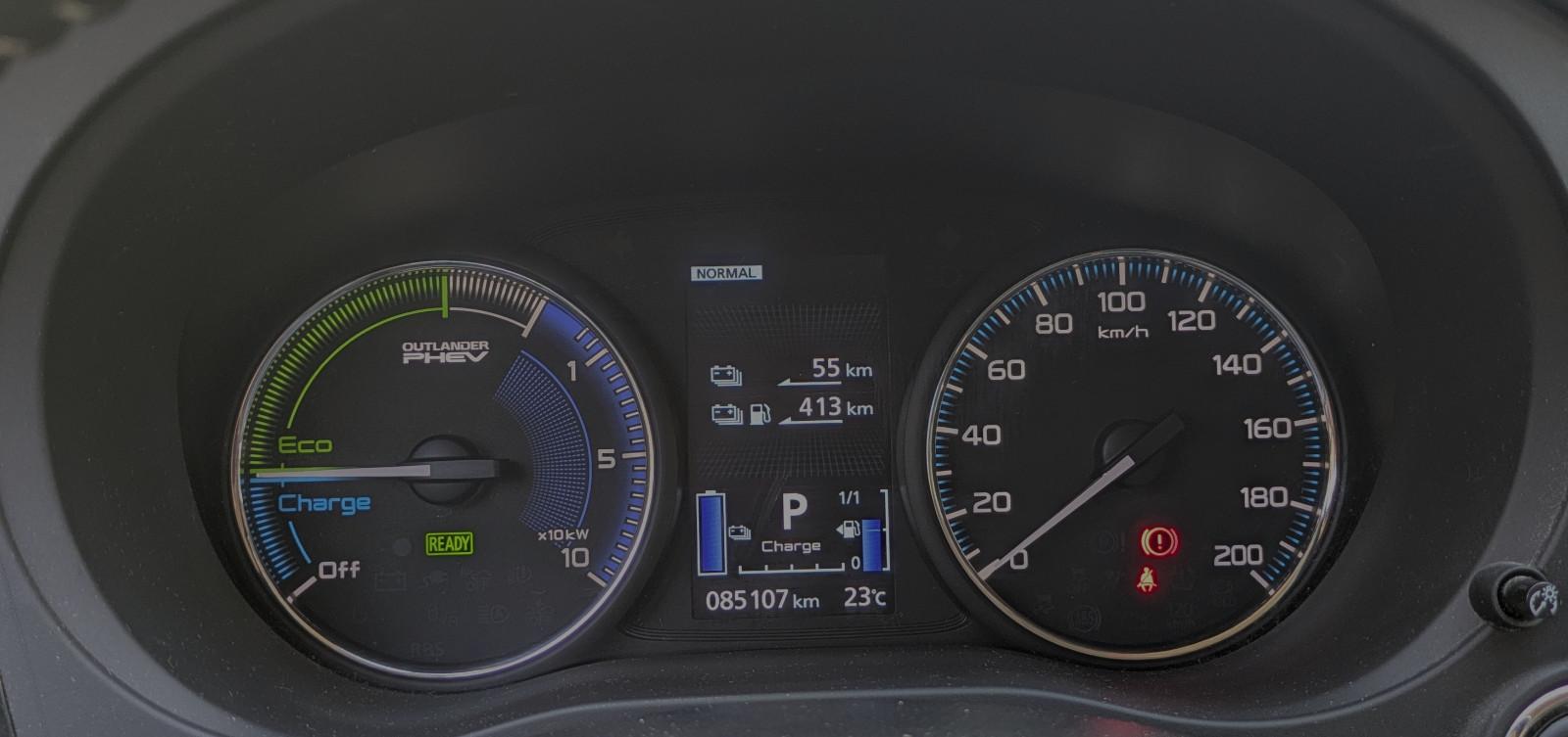 Mitsubishi Outlander PHEV PLUG-IN HYBRID 4WD Basis Spirit