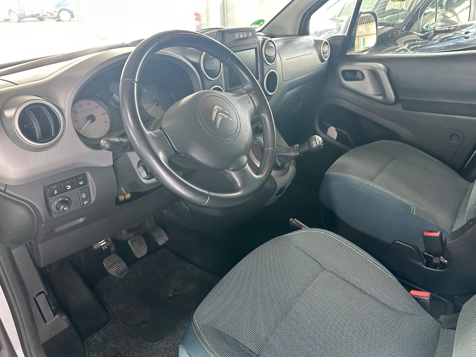 Berlingo Kombi Selection*Navi*PDC*Klima*