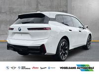 BMW iX - Vorschau Bild 2